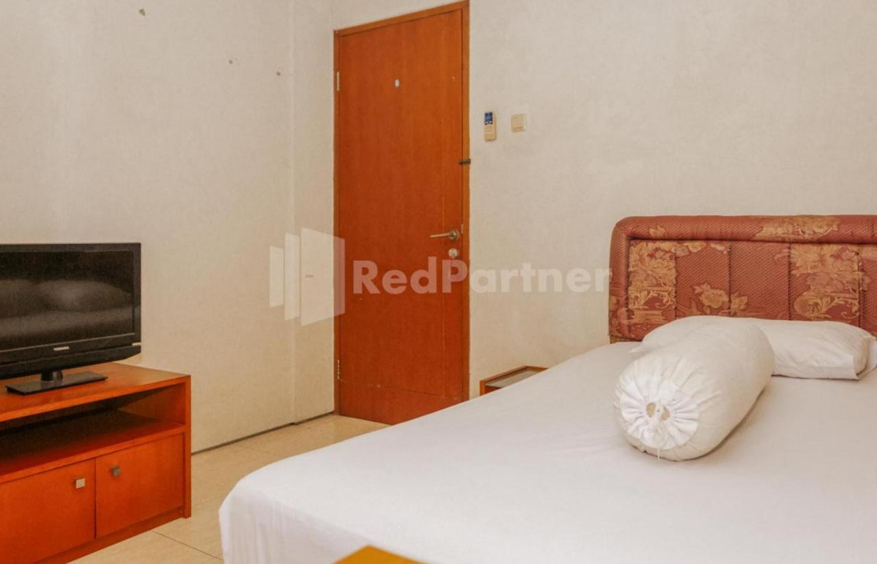 De Lugano Scbd Syariah Mitra Reddoorz Hotel Jakarta Exterior photo